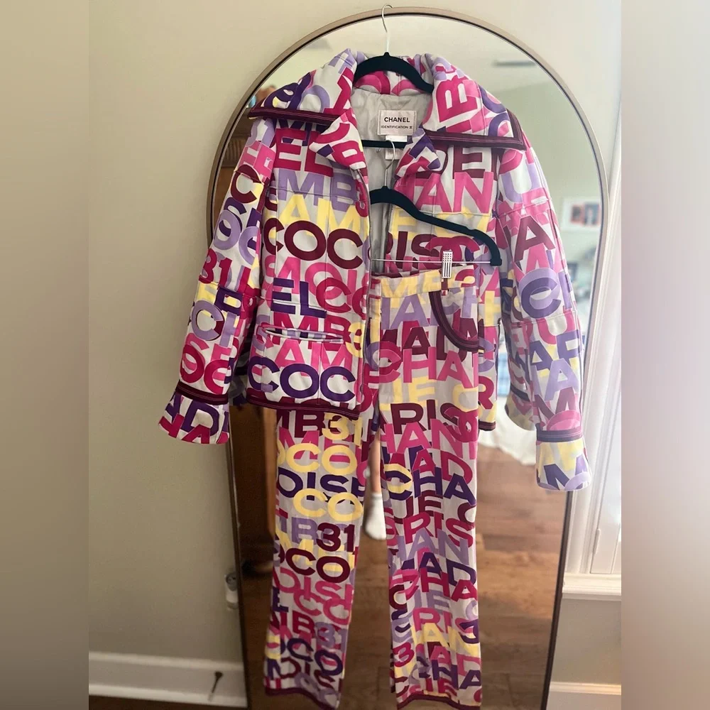 CHANEL Multicolor Matching Coat & Pants Set - Picture 2 of 13